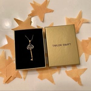 Taylor Swift Fearless vault key necklace